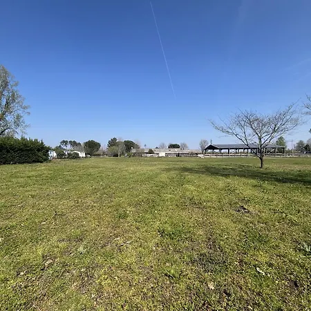 Mobil-home Au Coeur Du Poney-club * Hostens